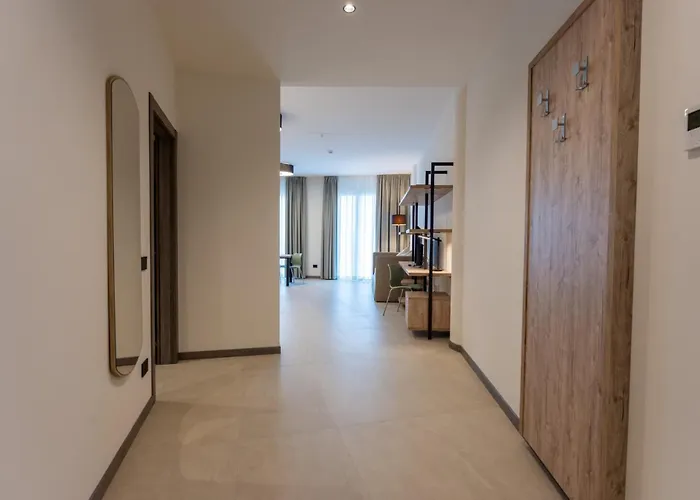 La Punta Apartment *